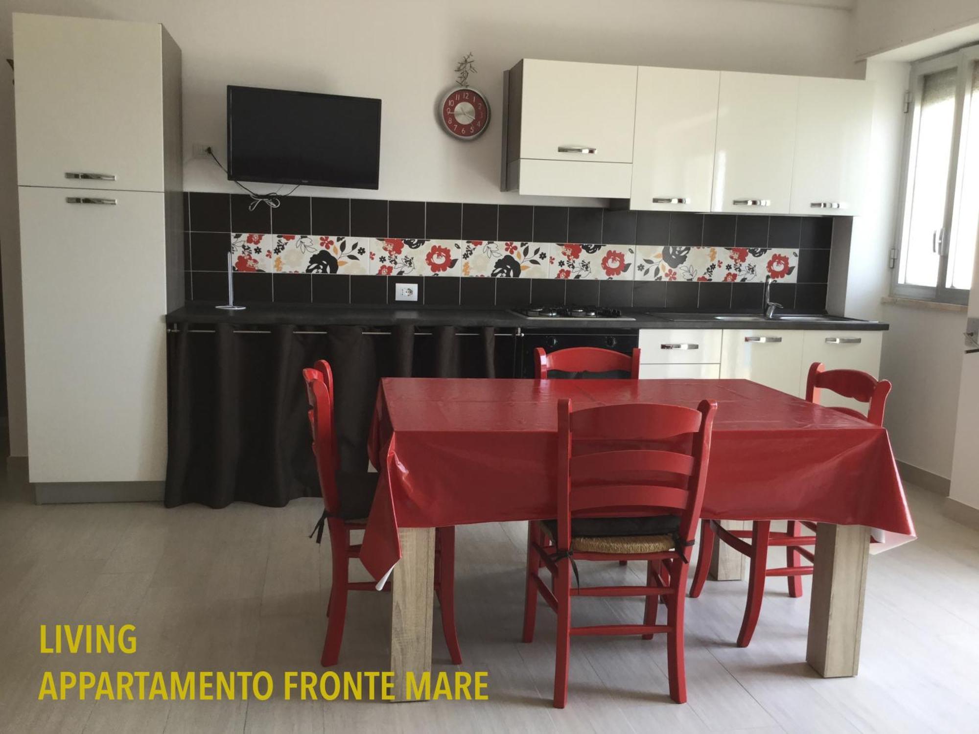 포르토 세자레오 Bilocali Approdo "Fronte Mare" E "Lato Strada" 빌라 외부 사진